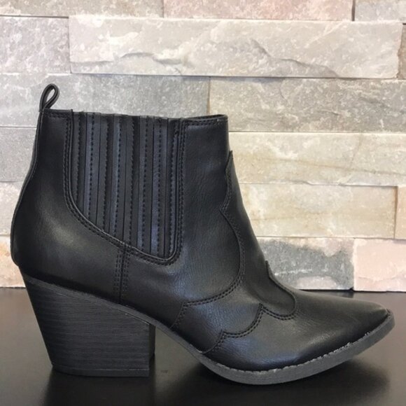 American Rag Kayla Booties - Picture 2 of 4